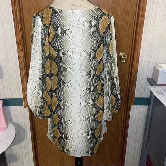 Adrienne Dress - Picture 2 of 3